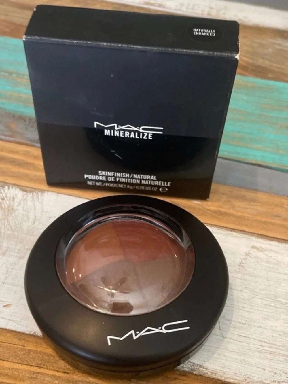 MAC Naturally Enhanced Mineralize Skinfinish LE Discontinued NIB